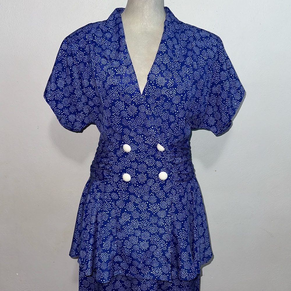 Vintage Blue & White Floral Skirt Set - Picture 2 of 13